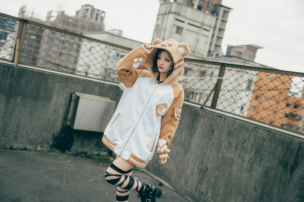 Jillpunk 原宿 萌え かわいい アメカジルック 福神白虎 虎耳 フリースフード付き 裏起毛 スカジャンジャケット パーカー オリジナル ヤンデレ 可愛い おしゃれ男女兼用ファッション秋葉系