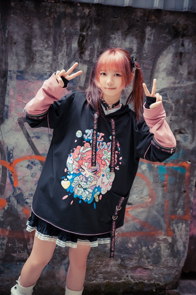 Jillpunk 地雷系 ダーク 病みかわ 派手かわ 原宿ファッション ゾンビガール 取り外し可能袖 ゆったり 飾り縫い 半袖 パーカーオリジナル 可愛い おしゃれ 男女兼用 秋葉系