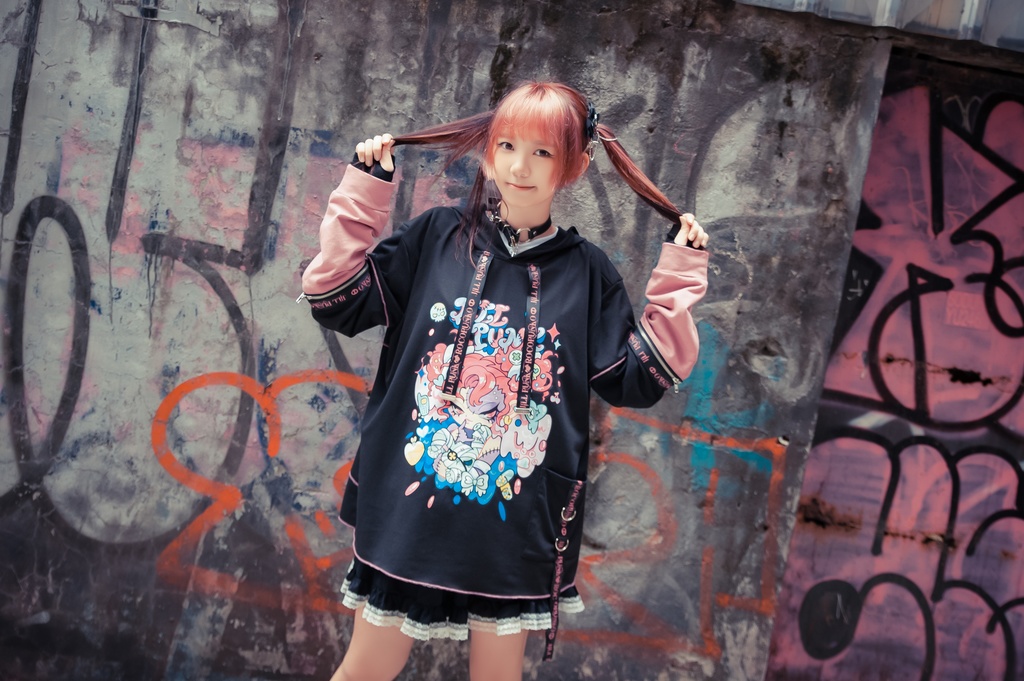 Jillpunk 地雷系 ダーク 病みかわ 派手かわ 原宿ファッション ゾンビガール 取り外し可能袖 ゆったり 飾り縫い 半袖 パーカーオリジナル 可愛い おしゃれ 男女兼用 秋葉系