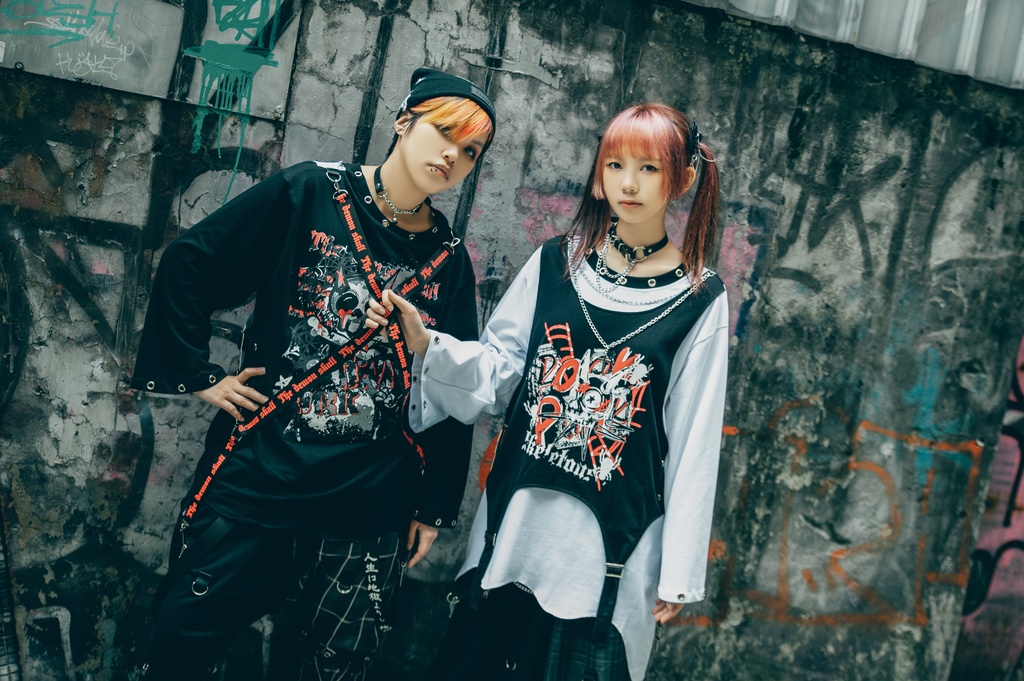 Jillpunk 王道パンク ロック エモパンク 三界バンギャ 兄系ファッション ベスト重ね着風 両面着れる ネックレス ハーネス付き カットソー 長袖Tシャツ メンズ レディーズ V系 おしゃれ男女兼用カッコいい