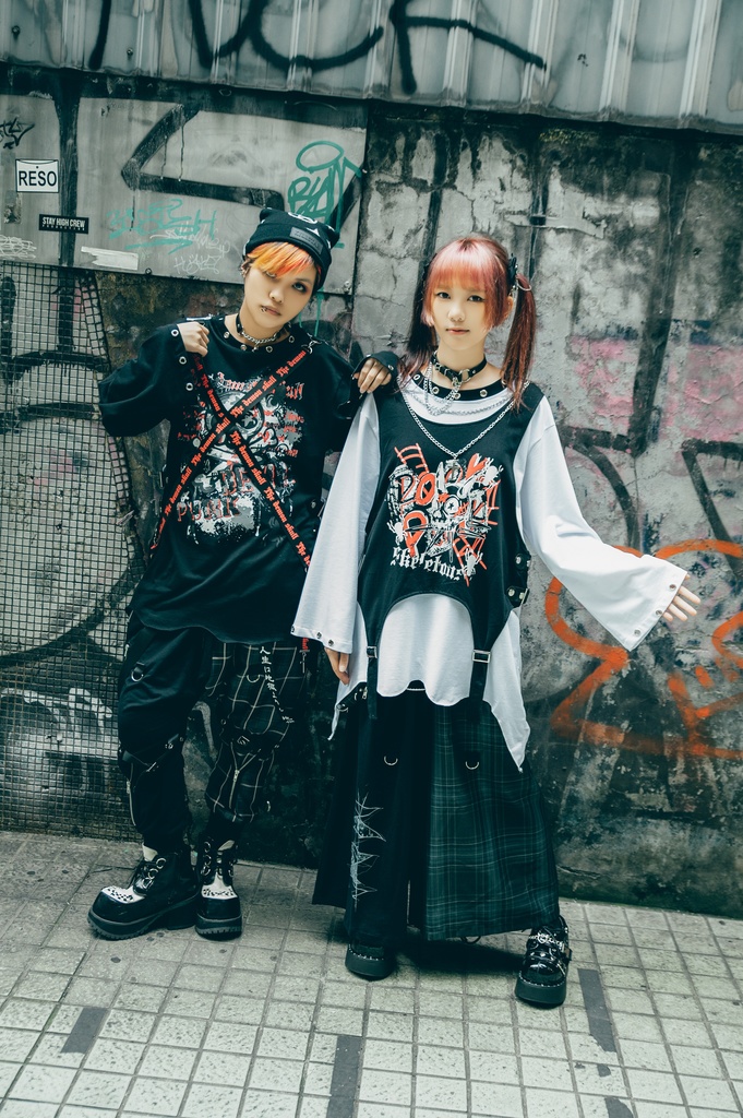 Jillpunk 王道パンク ロック エモパンク 三界バンギャ 兄系ファッション ベスト重ね着風 両面着れる ネックレス ハーネス付き カットソー 長袖Tシャツ メンズ レディーズ V系 おしゃれ男女兼用カッコいい