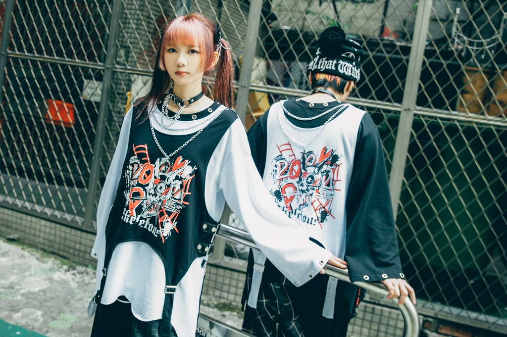 Jillpunk 王道パンク ロック エモパンク 三界バンギャ 兄系ファッション ベスト重ね着風 両面着れる ネックレス ハーネス付き カットソー 長袖Tシャツ メンズ レディーズ V系 おしゃれ男女兼用カッコいい