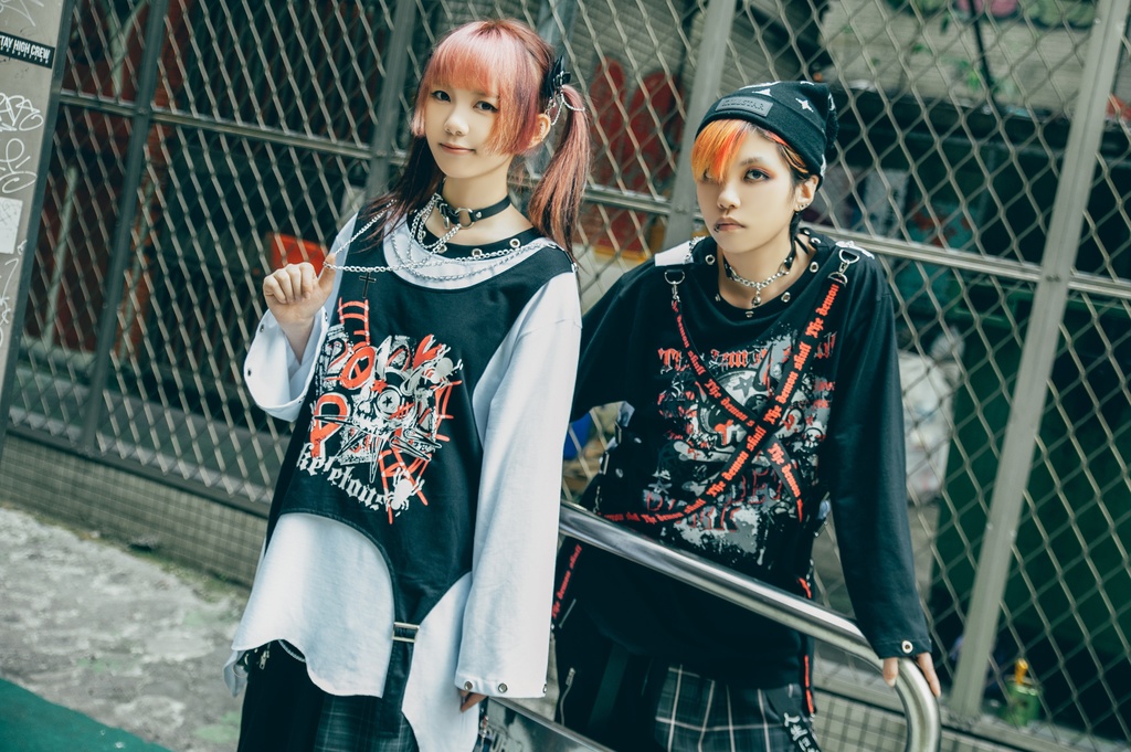 Jillpunk 王道パンク ロック エモパンク 三界バンギャ 兄系ファッション ベスト重ね着風 両面着れる ネックレス ハーネス付き カットソー 長袖Tシャツ メンズ レディーズ V系 おしゃれ男女兼用カッコいい