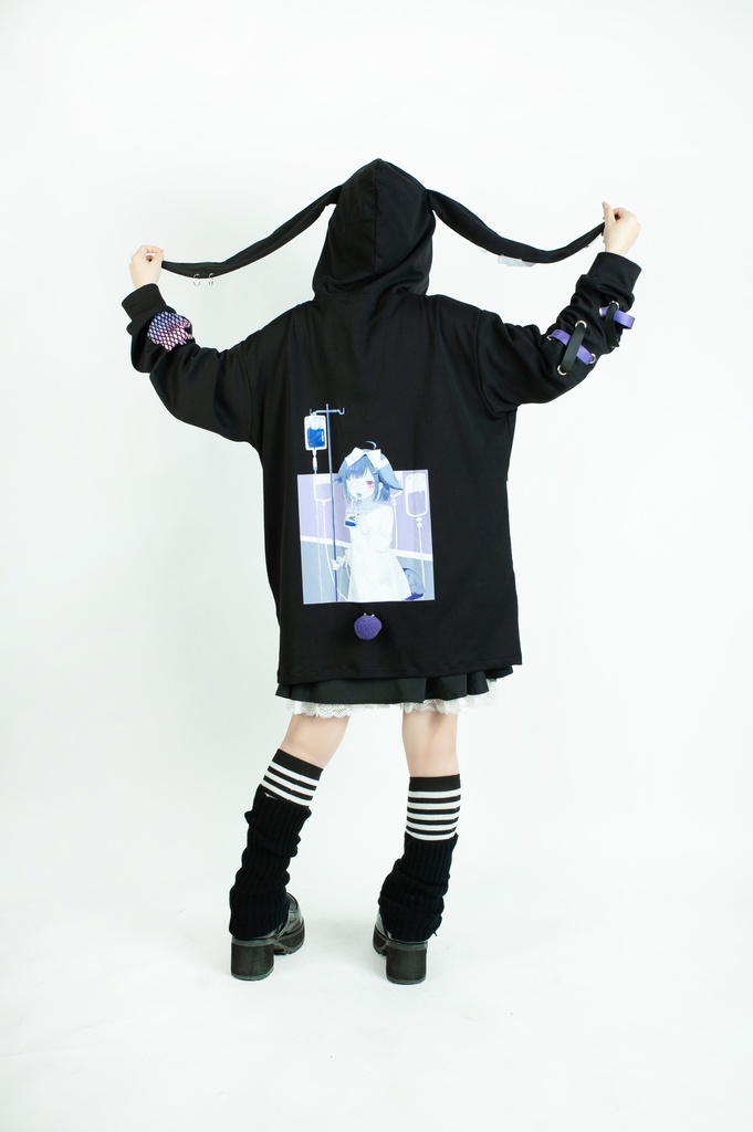 Jillpunk台湾画師千千菟コラボ メンヘラ ヤンデレ 地雷系 病みカワ 派手カワ 二次コン 注射器チャーム 子うさぎ依存症 痛バッグ付き 兎耳パーカー ゆったりフード付きジャケット オリジナル 可愛い おしゃれ ファッション 秋葉系