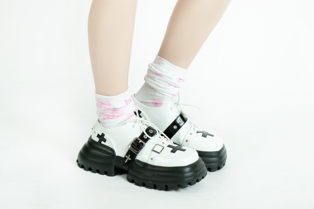 Jillpunk台湾刺青師菊子コラボ メンヘラ ヤンデレ ロリータ ゆめカワ ウサギ治療院 ハートチャーム レースヘム セーラーカラー リボン袖ジャケット 膝上靴下 ハイソックス オリジナル 可愛い おしゃれ ファッション 秋葉系