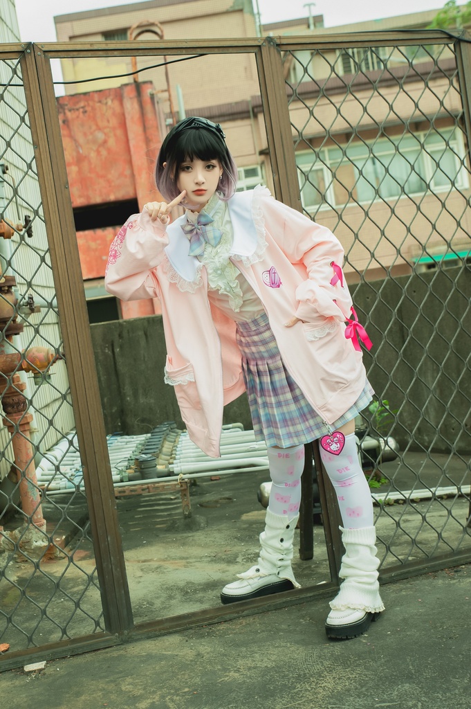 Jillpunk台湾刺青師菊子コラボ メンヘラ ヤンデレ ロリータ ゆめカワ ウサギ治療院 ハートチャーム レースヘム セーラーカラー リボン袖ジャケット 膝上靴下 ハイソックス オリジナル 可愛い おしゃれ ファッション 秋葉系