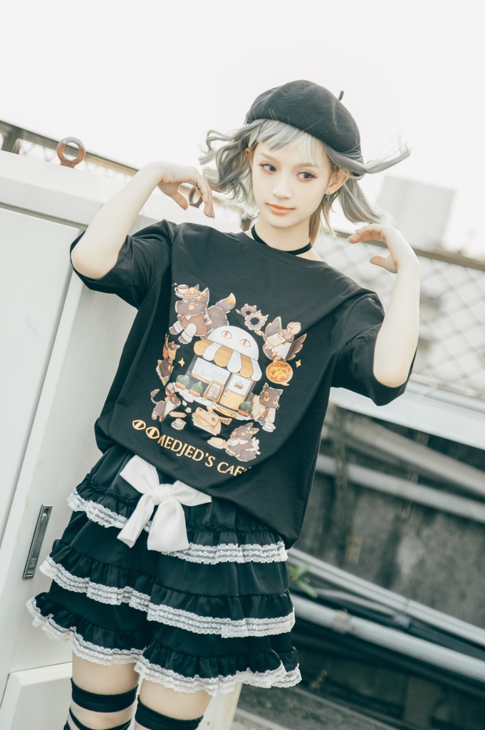 Jillpunk芝麻コラボアニメ 可愛い お宅 ニ次コン エジプト神話ベビー 東方神獸 マスコットモチーフプリント ゆったりサイズ 半袖 Tシャツ オリジナル メンズ レディーズ おしゃれ 男女兼用 ファッション 秋葉系