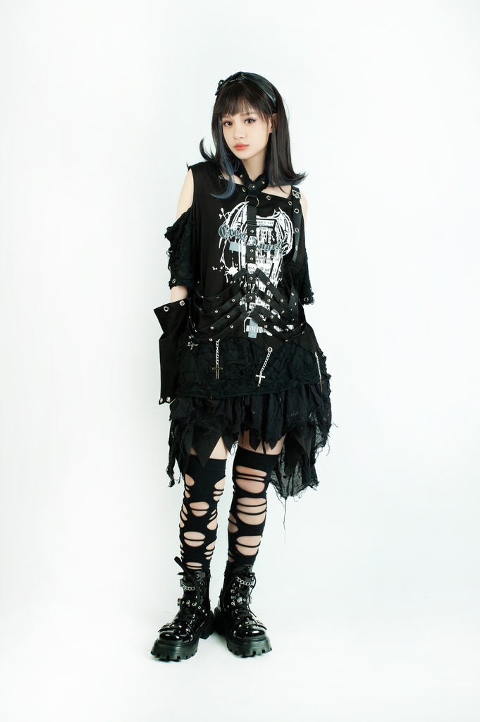 Jillpunk ヴィジュアル系 王道パンク ロック バンギャ V系ファッション 堕天使 骨翼柄 穴開き クラッシュ ハーネスストラップ付き 肩出しTシャツ アームカバー付きカットソー メンズ レディーズ V系 おしゃれ男女兼用カッコいい