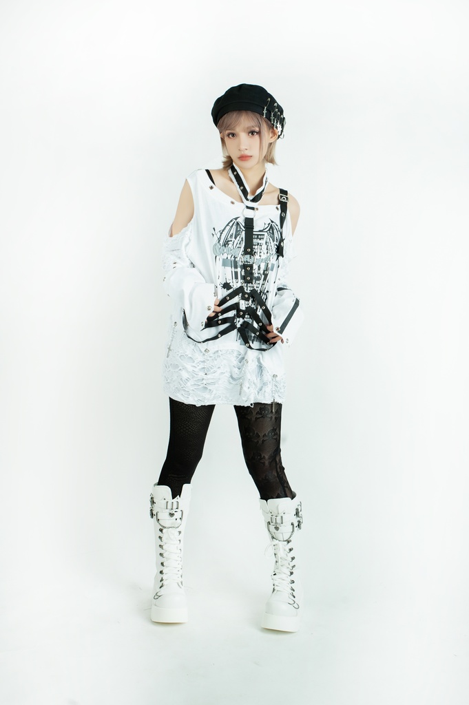 Jillpunk ヴィジュアル系 王道パンク ロック バンギャ V系ファッション 堕天使 骨翼柄 穴開き クラッシュ ハーネスストラップ付き 肩出しTシャツ アームカバー付きカットソー メンズ レディーズ V系 おしゃれ男女兼用カッコいい