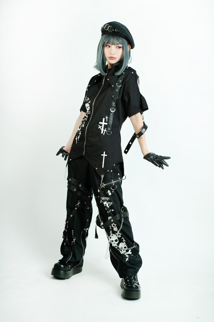 Jillpunk ビジュアル系 パンクロック バンギャ 兄系 暗闇のいばら 腕輪付き バットウィングカラー クロス柄 燕尾 穴あき 半袖 ジップアップ シャツ メンズ レディーズ ファッション おしゃれ男女兼用カッコいい