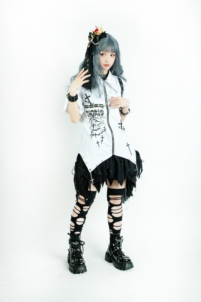 Jillpunk ビジュアル系 パンクロック バンギャ 兄系 暗闇のいばら 腕輪付き バットウィングカラー クロス柄 燕尾 穴あき 半袖 ジップアップ シャツ メンズ レディーズ ファッション おしゃれ男女兼用カッコいい