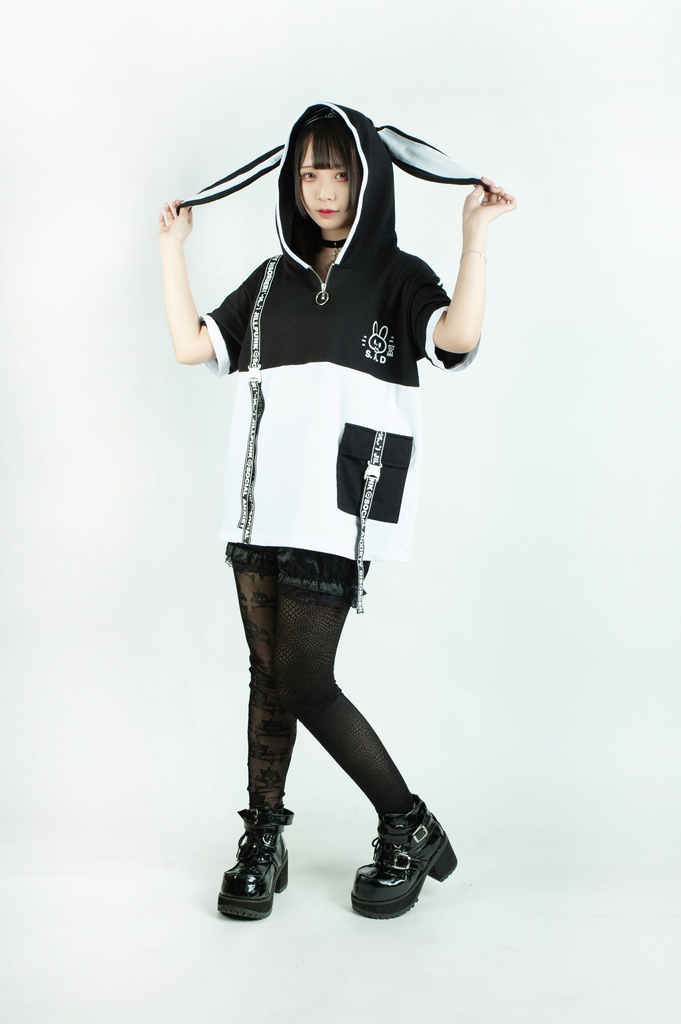 Jillpunk 二次コン 社交恐怖症 SADウサギ 超かわいい お宅 顔文字 工業風ポケット 兎耳 樹脂バックルベルト付き ゆったり半袖 パーカー オリジナル メンズ レディーズ おしゃれ 男女兼用 ファッション 秋葉系