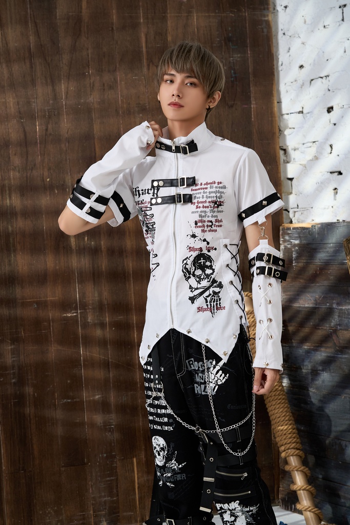 Jillpunk ビジュアル系 パンクロック バンギャ 兄系 锐利の愛 アームカバー リベット付き 立襟カラー トリプルベルト 燕尾 半袖 ジップアップ ドレスシャツ メンズ レディーズ ファッション おしゃれ男女兼用カッコいい
