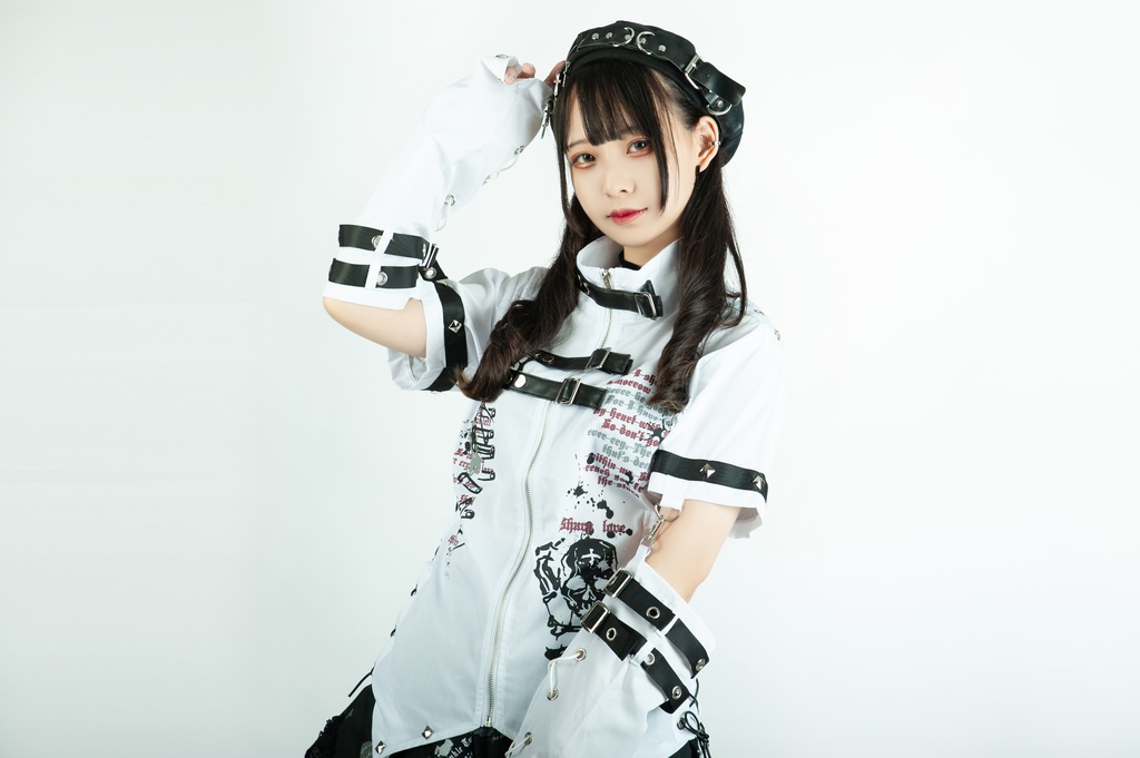 Jillpunk ビジュアル系 パンクロック バンギャ 兄系 锐利の愛 アームカバー リベット付き 立襟カラー トリプルベルト 燕尾 半袖 ジップアップ ドレスシャツ メンズ レディーズ ファッション おしゃれ男女兼用カッコいい