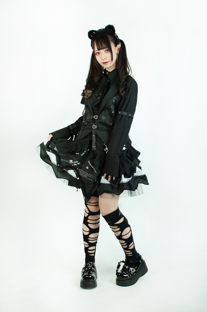 Jillpunk ゴシック ヴァンパイア風 ビジュアル系 逆境亡骸 ドクロ柄 ネクタイ付き フリルヘム ドレスシャツ ホルターネックベスト 2点セット オリジナル おしゃれ 男女兼用 カッコいい 王子様 メンズ レディース ヨーロッパ貴族 V系