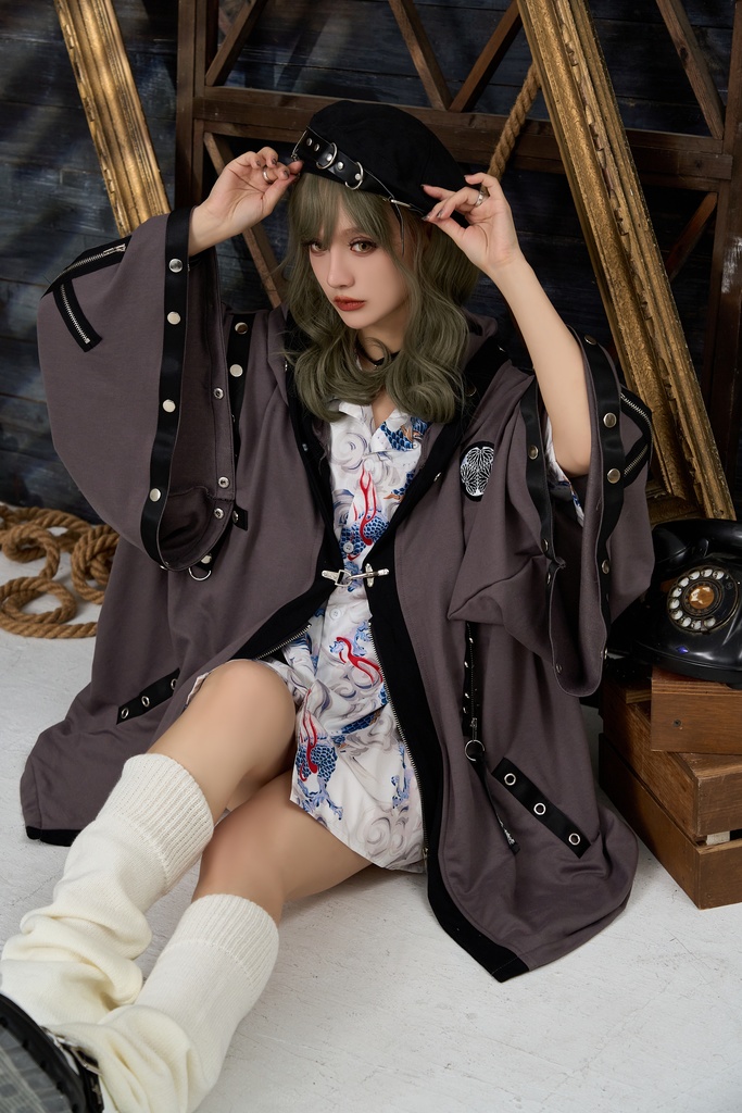 Jillpunk 和風モード 和パンク 和柄 戦国武将物語 德川家康 征夷大将軍 武将譚 家紋刺繡 スダッズストラップ フード付き 振袖現代羽織 和装ジャケット オリジナル メンズ レディー V系 カッコいい おしゃれ 男女兼用ファッション