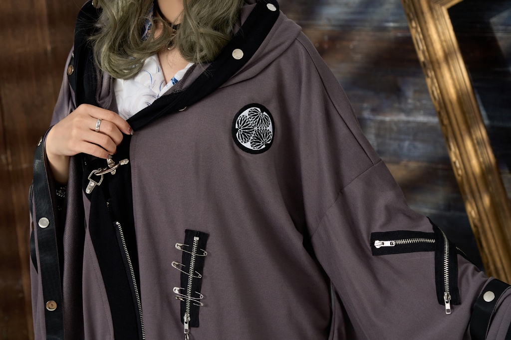 Jillpunk 和風モード 和パンク 和柄 戦国武将物語 德川家康 征夷大将軍 武将譚 家紋刺繡 スダッズストラップ フード付き 振袖現代羽織 和装ジャケット オリジナル メンズ レディー V系 カッコいい おしゃれ 男女兼用ファッション