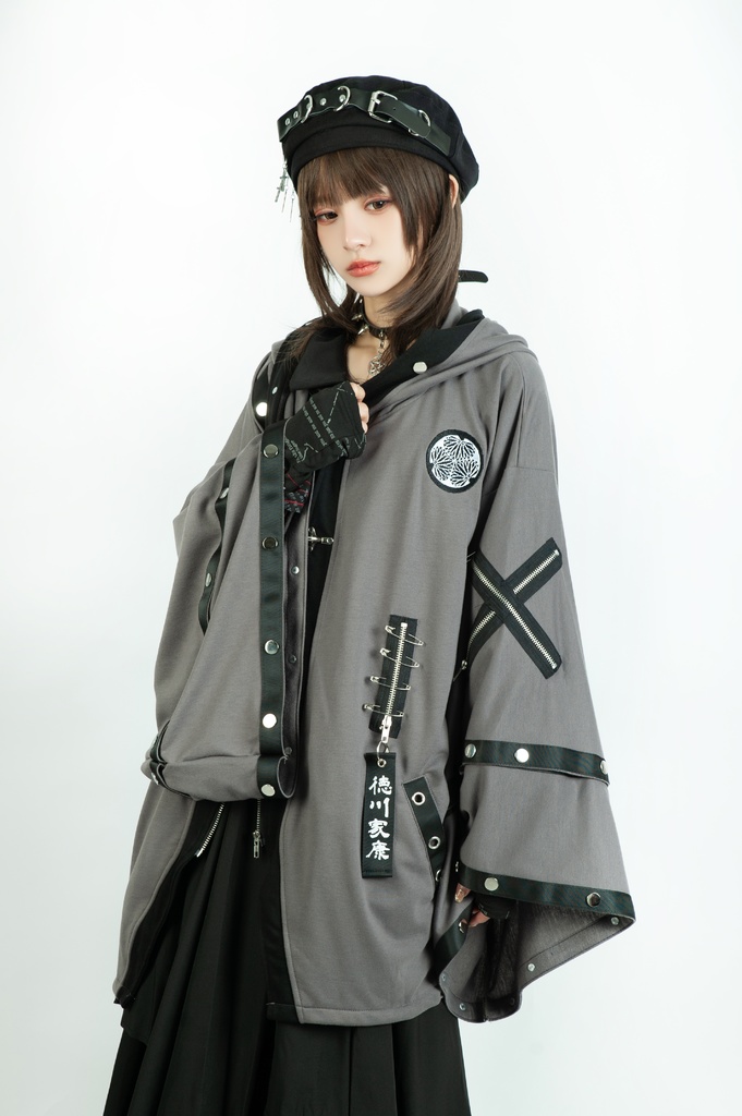 Jillpunk 和風モード 和パンク 和柄 戦国武将物語 德川家康 征夷大将軍 武将譚 家紋刺繡 スダッズストラップ フード付き 振袖現代羽織 和装ジャケット オリジナル メンズ レディー V系 カッコいい おしゃれ 男女兼用ファッション