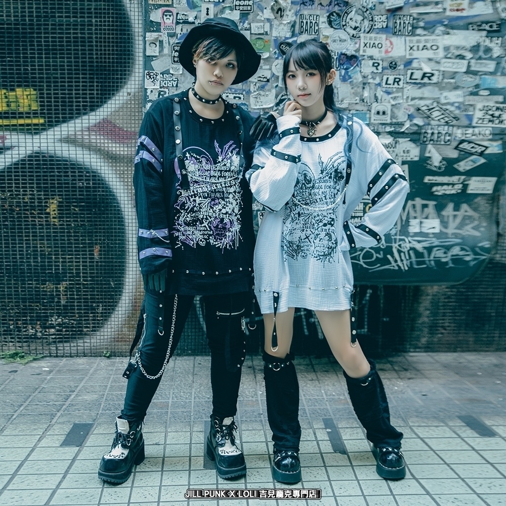 Jillpunk ボンデッジ風 王道パンク V系 デビル樣本 ドクロプリント スダッズハーネスベルト 鎖チェーン付き ゆったり 拘束服 長袖Tシャツ カットソー オリジナル パンク メンズ レディーズ おしゃれ男女兼用ファッション カッコいい