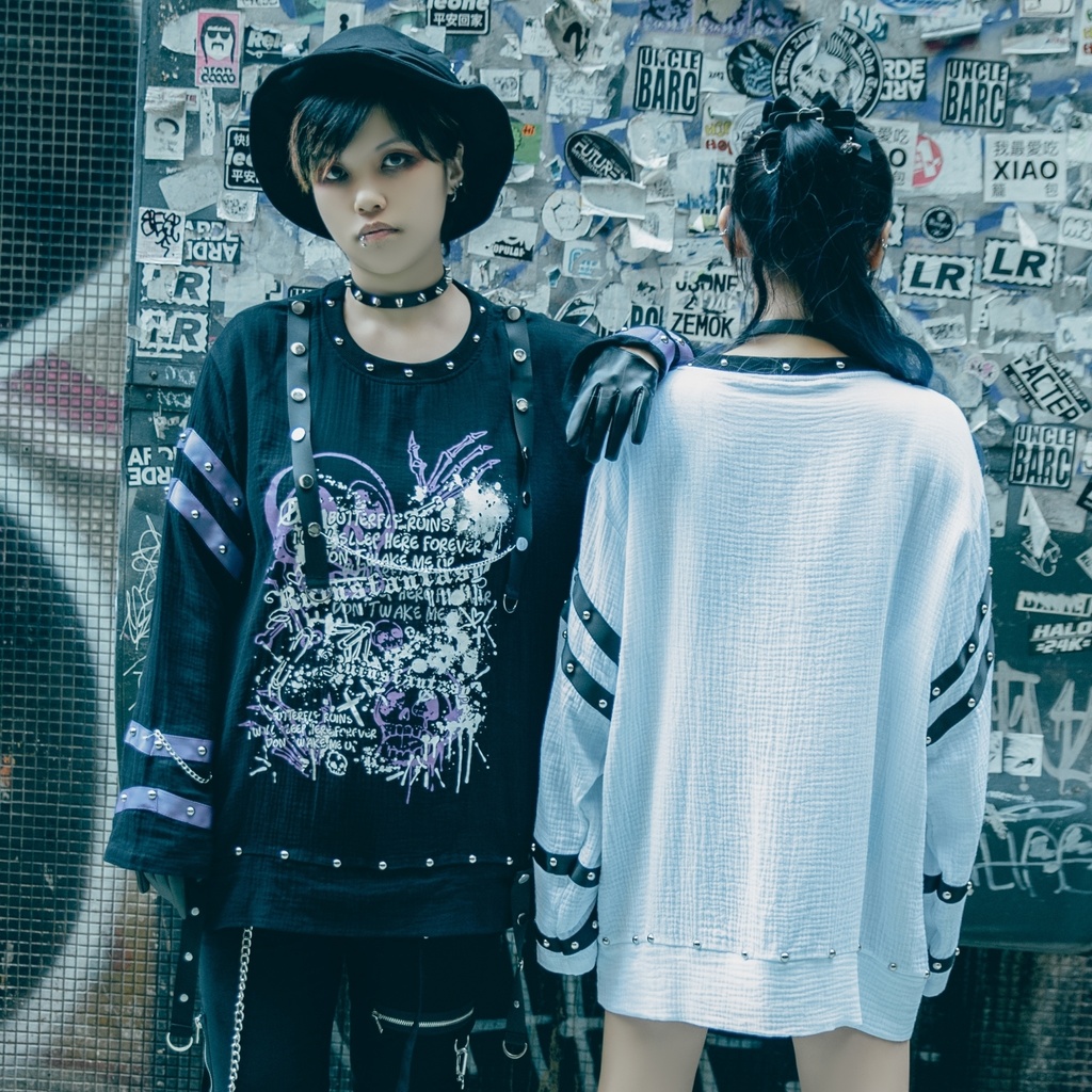 Jillpunk ボンデッジ風 王道パンク V系 デビル樣本 ドクロプリント スダッズハーネスベルト 鎖チェーン付き ゆったり 拘束服 長袖Tシャツ カットソー オリジナル パンク メンズ レディーズ おしゃれ男女兼用ファッション カッコいい