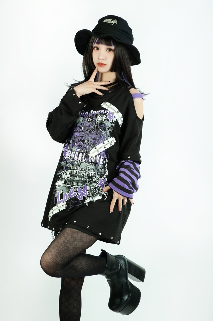 Jillpunkパンクロック ヴィジュアル系 悪魔の罠 ワンショルダー 肩出し スダッズチャック付き ボーダー柄 ゆったり 長袖Tシャツ カットソー オリジナル メンズ レディー V系 おしゃれ V系 男女兼用ファッション