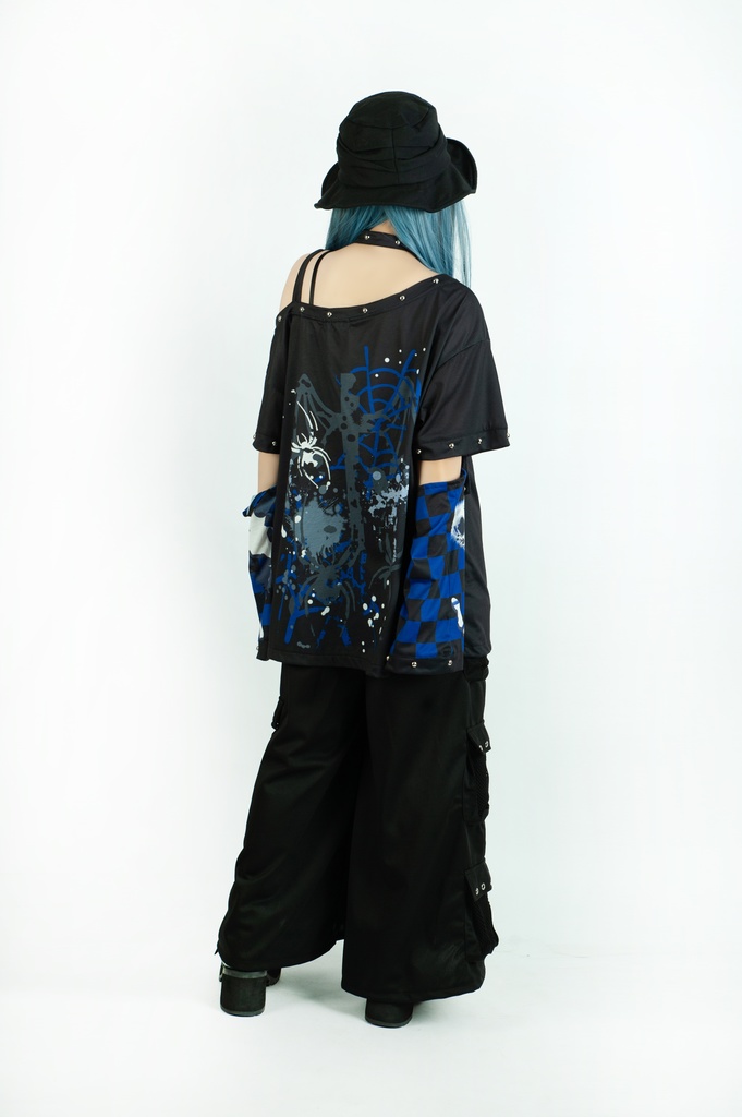 Jillpunk 派手かわ サブカル ゾンビパンダ ペイント柄 ワンショルダー 肩出し スダッズチョーカー アームカバー付き ゆったり 半袖Tシャツ カットソー 原宿系 可愛いパンク 個性的 動物 おしゃれ ファッション萌え