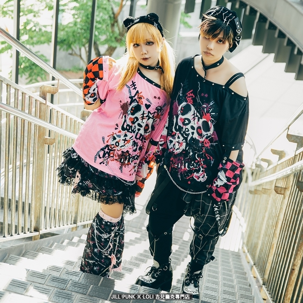 Jillpunk 派手かわ サブカル ゾンビパンダ ペイント柄 ワンショルダー 肩出し スダッズチョーカー アームカバー付き ゆったり 半袖Tシャツ カットソー 原宿系 可愛いパンク 個性的 動物 おしゃれ ファッション萌え