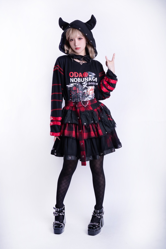 Jillpunk パンクの恋 地雷系 パンクロック バンギャ エモパンク タータンチェック柄 ハートバックルベルト付き ティアード 3層ボリューム ふわふわ ショートスカート オリジナルスタイル レディーズ V系 おしゃれ カッコいい