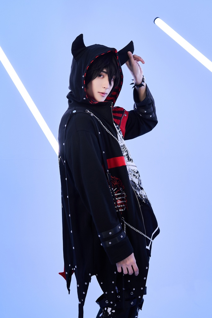 Jillpunkパンクロック ヴィジュアル系 囚われの天使 ゆったり 鎖チェーン 角付き クロス羽根モチーフ アシンメトリー 長袖パーカーコート カットソー オリジナル メンズ レディー V系 おしゃれ V系 男女兼用ファッション