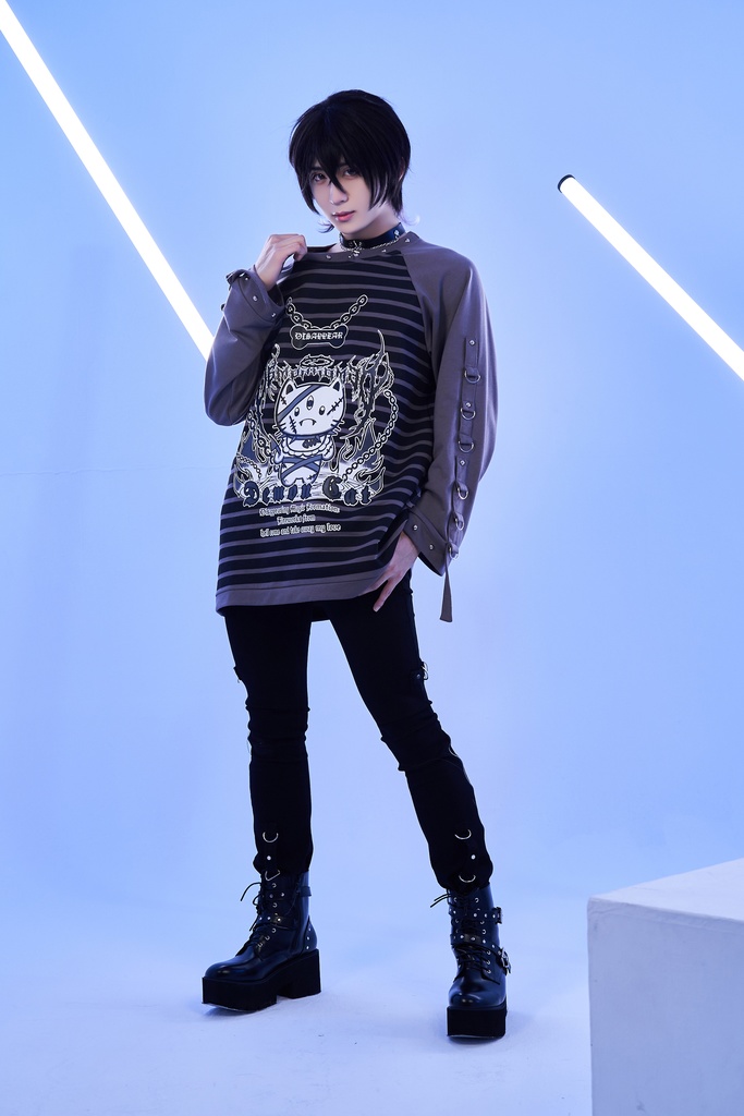 Jillpunk可愛いパンク 破壊神ネコ バンギャ エモパンク ボーダー柄 スダッズ付き 長袖Tシャツ ラグラン ロング丈カットソー 男女兼用 オリジナルスタイル レディーズ V系 おしゃれ カッコいい