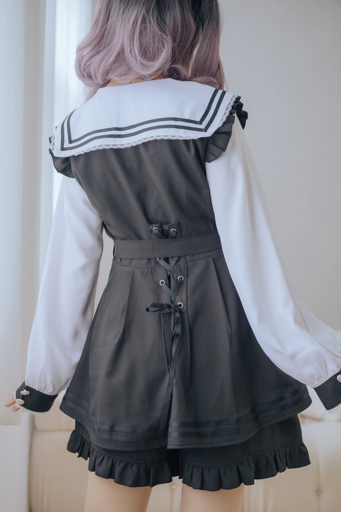 Jillpunk 量産型 天使界隈 ゆめかわ ロリータ 幻夢の心 蝶ネクタイ ベルト付き セーラー服 長袖ワンピース コルセットピアス ハートボタン シャツドレス フリルショーパン 2点セット 姫系 可愛い おしゃれ ファッション萌え 秋葉原