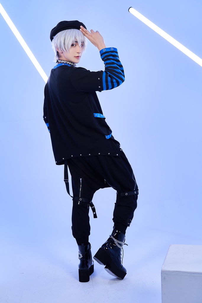 Jillpunk 病みカワ アニメ風 パンク ダーク系 星座シリーズ 魔幻の盛宴 双子座 取り外し可能袖 鎖チェーン ハーネス スダッズ付き 2WAYゆったり 半袖Tシャツ カットソー メンズ レディー V系 オリジナル おしゃれ 男女兼用ファッション