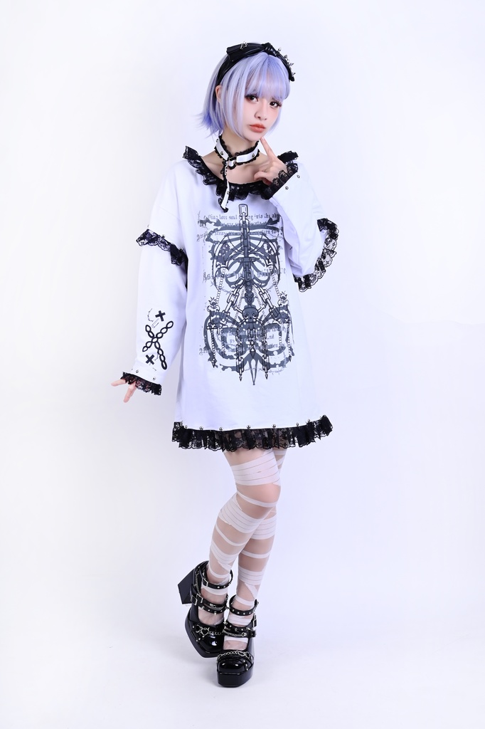Jillpunk ゴシック クール系 ダーク風 堕天使 チョーカー付き フリルレースヘム 肋骨柄 長袖カットソー ワンピースTシャツ ゴシックロリータ フェミニン おしゃれ ファッション オリジナル