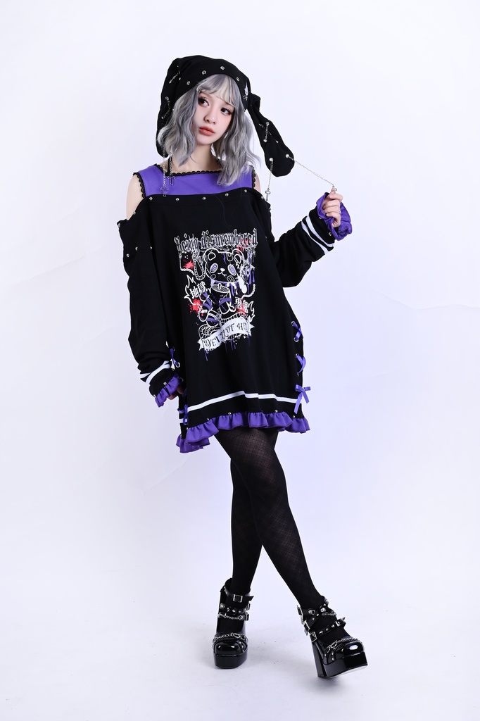 Jillpunk 病みカワ かわいい サブカル デュラハンベアー クマ柄 オフショルダー 肩出し フリルヘム リボンレース ゆったり 長袖Tシャツ カットソー 原宿系 可愛いパンク 個性的 動物 おしゃれ ファッション萌え