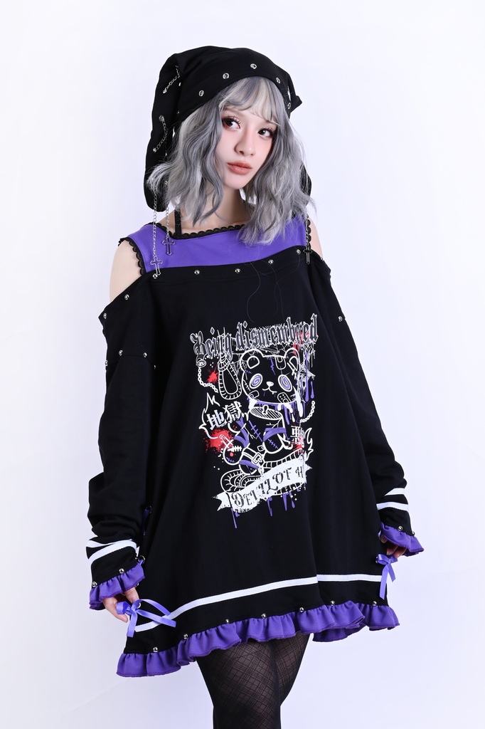 Jillpunk 病みカワ かわいい サブカル デュラハンベアー クマ柄 オフショルダー 肩出し フリルヘム リボンレース ゆったり 長袖Tシャツ カットソー 原宿系 可愛いパンク 個性的 動物 おしゃれ ファッション萌え