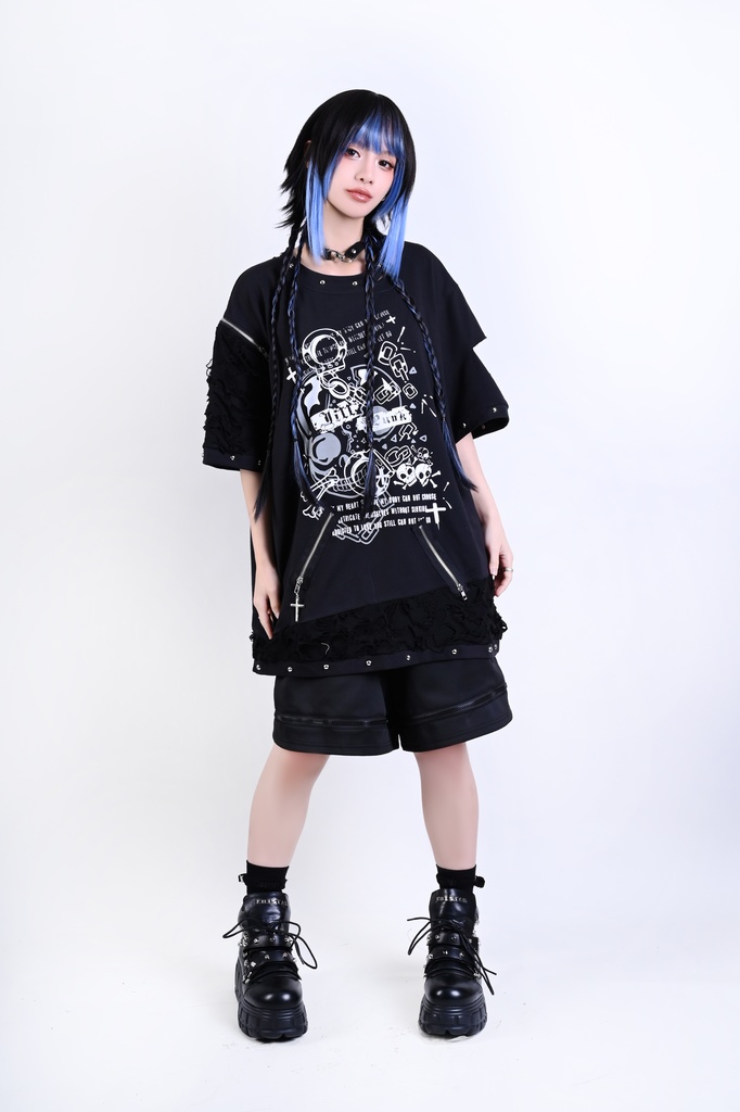 Jillpunk パンクロック V系 バンギャ 囚徒転生 羽柄 チャック スダッズ細工 カットアウト ダメージ加工 ゆったり 半袖Tシャツ カットソー オリジナル メンズ レディーズ おしゃれ男女兼用 お洒落 ファッション カッコいい