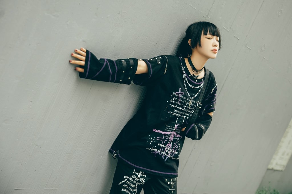Jillpunk パンク ロック エモい ヘヴィメタル 人形使い ハーネス 十字架ネックレス 飾り縫い アームカバー付き ゆったり 半袖 Tシャツ・カットソー オリジナル おしゃれ 男女兼用 ファッション メンズ レディース