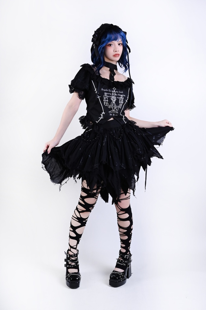 Jillpunk 派手ゴシック クール系 ダーク風 枝つき燭台 取り外し可能チョーカー付き フリルレースヘム ボートネック 半袖カットソー ブラウス ゴシックロリータ フェミニン おしゃれ ファッション オリジナル