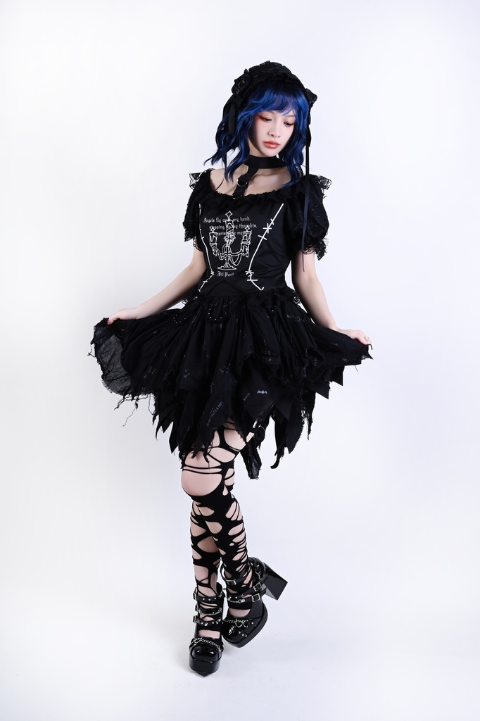 Jillpunk 派手ゴシック クール系 ダーク風 枝つき燭台 取り外し可能チョーカー付き フリルレースヘム ボートネック 半袖カットソー ブラウス ゴシックロリータ フェミニン おしゃれ ファッション オリジナル