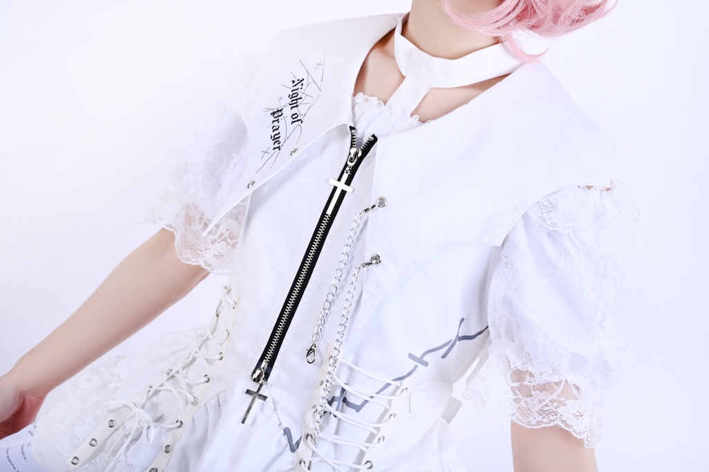 Jillpunkハロウィン 派手ゴシック クール系 ダーク風 枝つき燭台 コウモリ襟 コルセットピアス クロスチャーム 鎖チェーン付き フリルレース スリーブレス ベストドレス ワンピース ゴシックロリータ フェミニン おしゃれ ファッション オリジナル