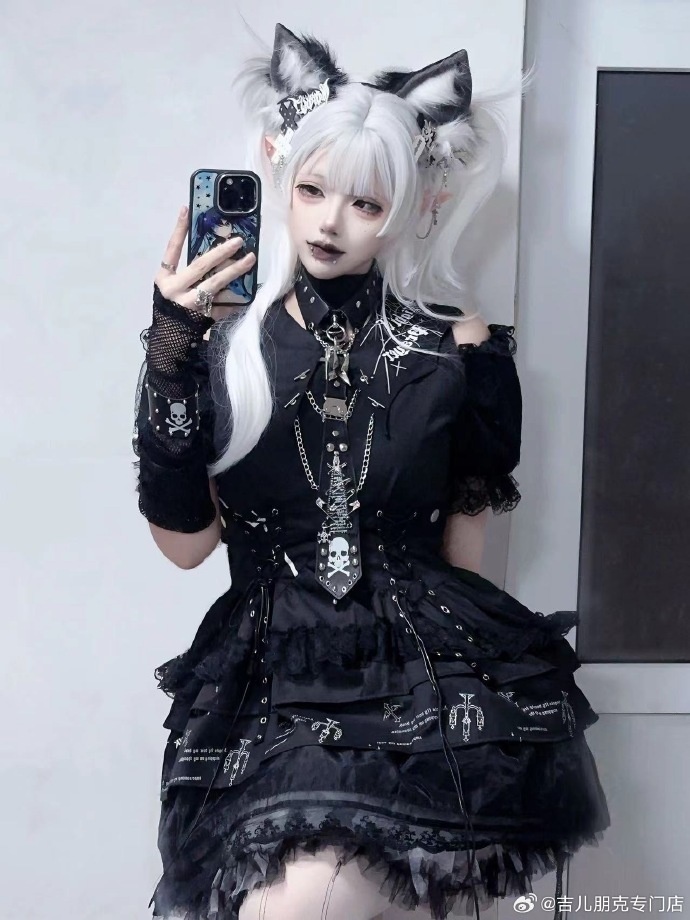 Jillpunkハロウィン 派手ゴシック クール系 ダーク風 枝つき燭台 コウモリ襟 コルセットピアス クロスチャーム 鎖チェーン付き フリルレース スリーブレス ベストドレス ワンピース ゴシックロリータ フェミニン おしゃれ ファッション オリジナル