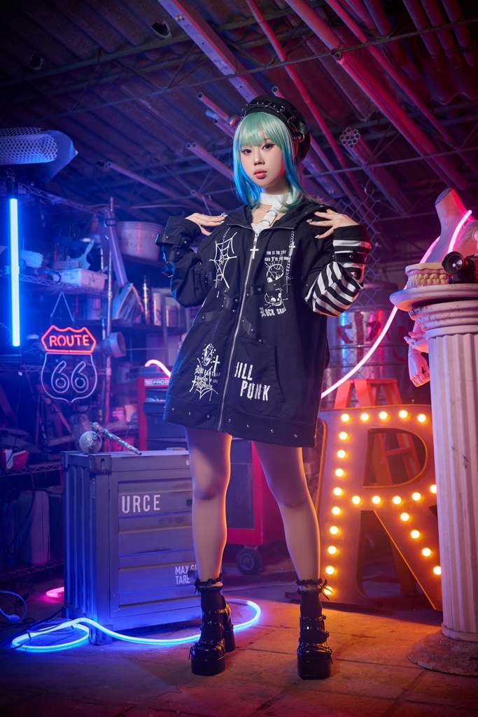 Jillpunkハロウィン 可愛いパンク 禁断の果実 パンク ヴィジュアル系 クロスチャーム 鎖チェーン付き 蜘蛛の巣柄 ゆったり 取り外し可能な袖 兎耳 長袖パーカー フード付きジャケット オリジナル メンズ レディー V系 おしゃれ 男女兼用ファッション