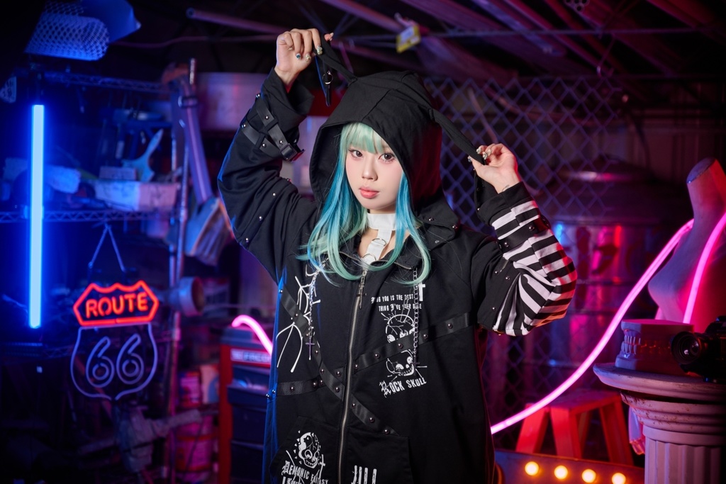 Jillpunkハロウィン 可愛いパンク 禁断の果実 パンク ヴィジュアル系 クロスチャーム 鎖チェーン付き 蜘蛛の巣柄 ゆったり 取り外し可能な袖 兎耳 長袖パーカー フード付きジャケット オリジナル メンズ レディー V系 おしゃれ 男女兼用ファッション