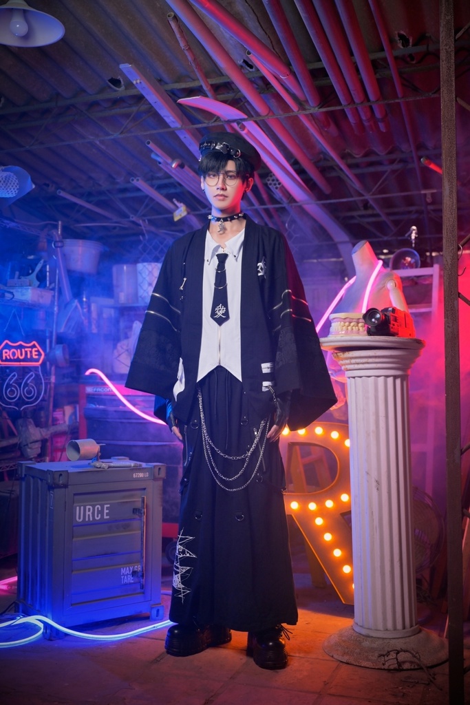 Jillpunk 和風モード 和パンク 和洋折衷 戦国武将物語 直江兼續 愛染明王 武将譚 家紋刺繡 重ね着 レース ネクタイ付き 振袖現代羽織 和装ジャケット オリジナル メンズ レディー V系 カッコいい おしゃれ 男女兼用ファッション