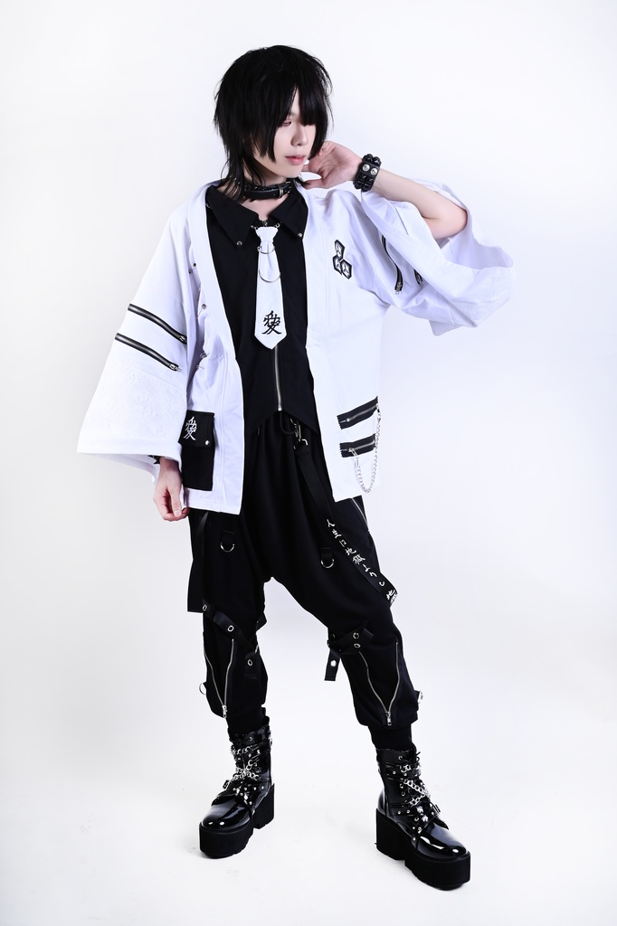 Jillpunk 和風モード 和パンク 和洋折衷 戦国武将物語 直江兼續 愛染明王 武将譚 家紋刺繡 重ね着 レース ネクタイ付き 振袖現代羽織 和装ジャケット オリジナル メンズ レディー V系 カッコいい おしゃれ 男女兼用ファッション