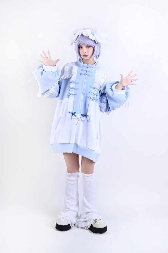 Jillpunk台湾刺青師hojia.desuneコラボ アニメ界隈 天使の処方箋 地雷系 水色系統 イラスト メンヘラ 派手カワ チャイナボタン リボン付き フリル ゆったり 長袖ジャケット 美少女 オリジナル 天使可愛い おしゃれ ファッション 原宿系