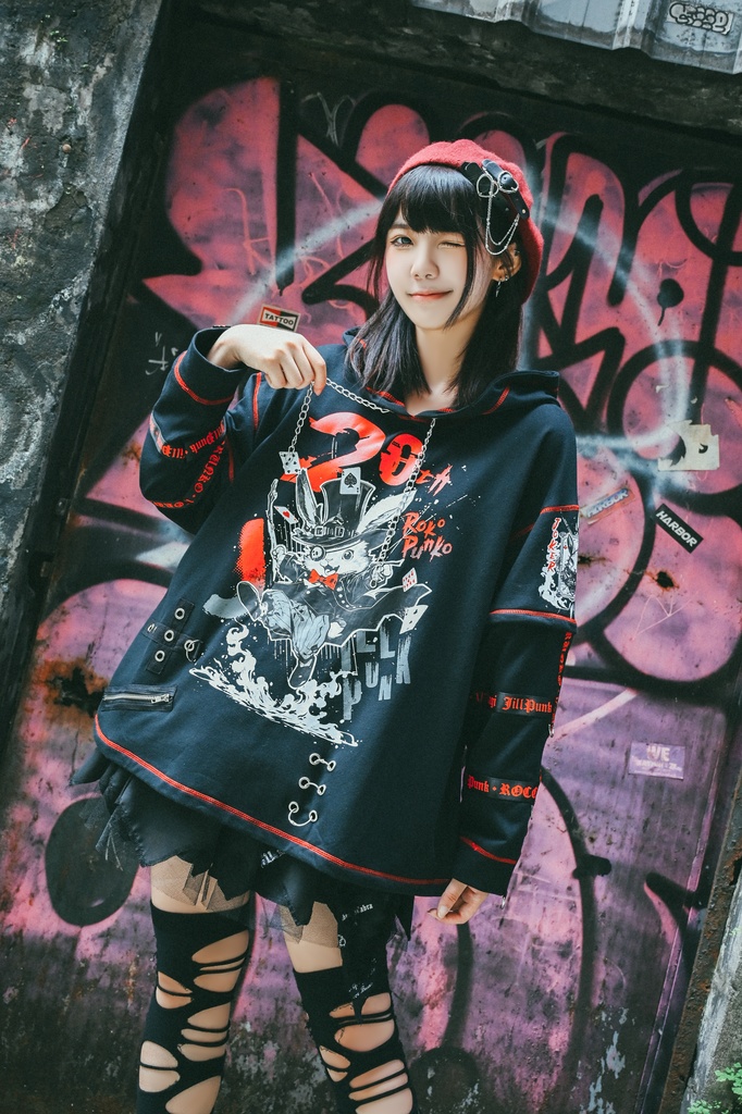 Jillpunk可愛いパンク ハロウィン 原宿系 派手かわ 20周年記念限定 ジョーカーうさぎ魔術師 取り外し可能袖 飾り縫い 2way兎耳 ゆったり長袖パーカー パンクメンズ レディースV系男女兼用ファッション秋葉系カッコいい