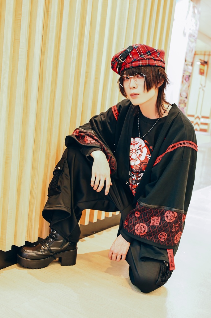 Jillpunk 和風モード 戦国武将物語 第六天魔王 織田信長 武将譚 家紋刺繡 取り除く可能袖 振袖現代甚平 和装ジャケット オリジナル メンズ レディー V系 カッコいい おしゃれ 男女兼用ファッション