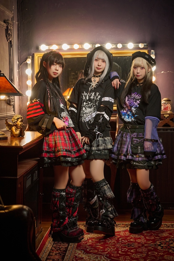 Jillpunk 恋の幻想日 NANA パンクロック バンギャ エモパンク タータンチェック柄 ウェストバッグ付き ティアード 2層ボリューム ショートスカート レッグウォーマーセット オリジナルスタイル レディーズ V系 おしゃれ カッコいい