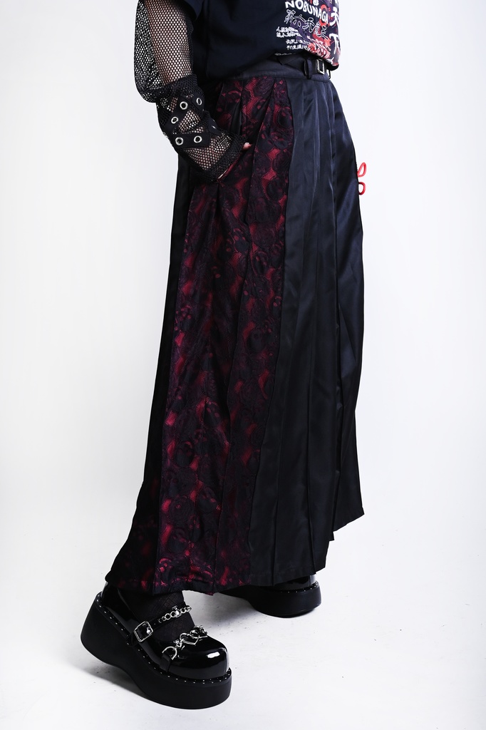 Jillpunk和風モード チャイナ風 曼珠沙華彼岸花 浪人侍 ドレープ袴 ゆるい ドクロレース タッセル付き ワイド バギー剣道パンツ プリーツロング丈ズボン オリジナルパンク メンズ レディース V系 秋葉系 おしゃれ ヴィジュアル系